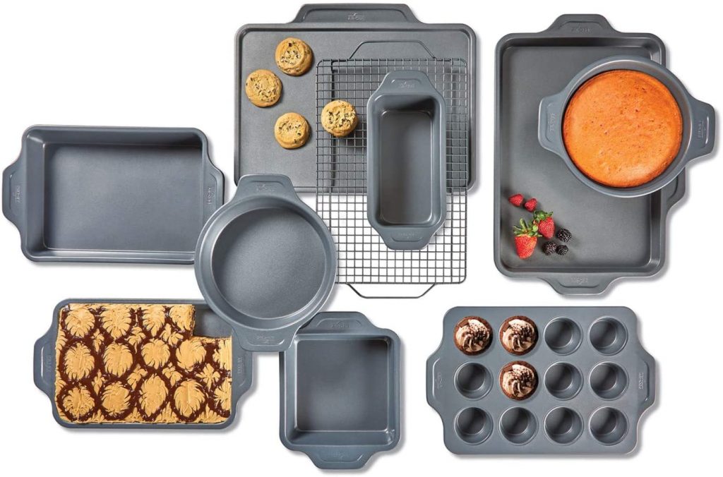 All-Clad Pro-Release 10-piece Bakeware Set in Life