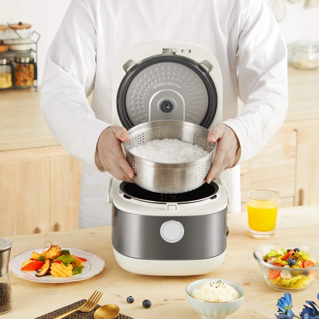Toshiba Low Carb Multi-functional Rice Cooker in Use