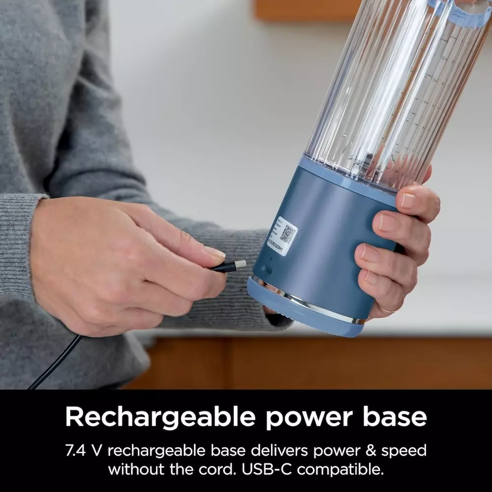 Ninja Blast Portable Blender Recahrgeable Power Base